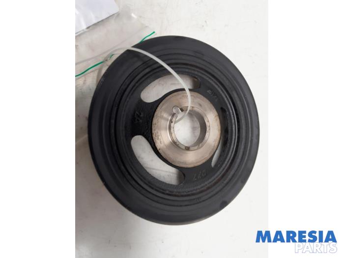 Gebruikte Poelie Krukas Peugeot Partner (GC/GF/GG/GJ/GK) 1.6 HDI 75 16V Prijs € 36,30 Inclusief btw aangeboden door Maresia Parts
