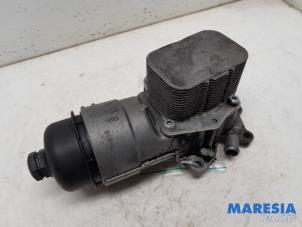 Gebruikte Oliefilterhuis Peugeot Partner (GC/GF/GG/GJ/GK) 1.6 HDI 75 16V Prijs € 60,49 Inclusief btw aangeboden door Maresia Parts