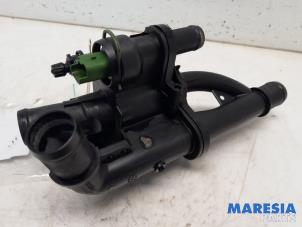 Gebruikte Thermostaathuis Peugeot Partner (GC/GF/GG/GJ/GK) 1.6 HDI 75 16V Prijs € 48,40 Inclusief btw aangeboden door Maresia Parts