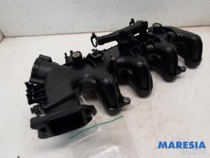 Gebruikte Inlaatspruitstuk Peugeot Partner (GC/GF/GG/GJ/GK) 1.6 HDI 75 16V Prijs € 60,50 Inclusief btw aangeboden door Maresia Parts