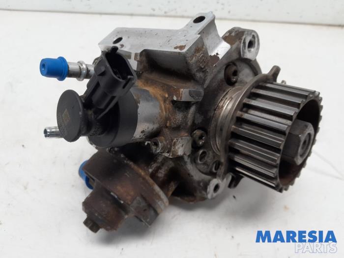 Gebruikte Brandstofpomp Mechanisch Peugeot 308 SW (L4/L9/LC/LJ/LR) 1.6 HDi 92 16V Prijs € 69,95 Margeregeling aangeboden door Maresia Parts