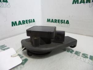 Gebruikte Sensor Gaspedaalpositie Peugeot 607 (9D/U) 2.2 HDi 16V FAP Prijs € 35,00 Margeregeling aangeboden door Maresia Parts
