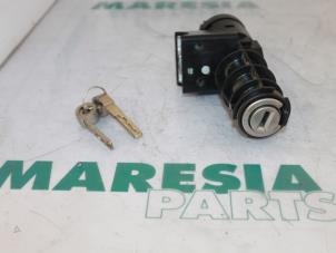 Gebruikte Kontaktslot + Sleutel Alfa Romeo 156 (932) 1.8 Twin Spark 16V Prijs € 45,00 Margeregeling aangeboden door Maresia Parts