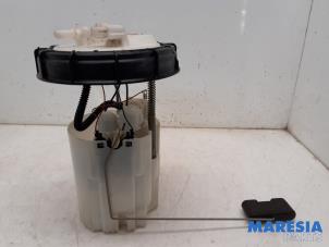 Gebruikte Tank element Pomp Renault Grand Scénic III (JZ) 1.4 16V TCe 130 Prijs € 25,00 Margeregeling aangeboden door Maresia Parts
