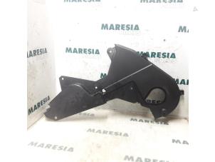 Gebruikte Distributiedeksel Peugeot Boxer (230L) 2.5D 270C 12V Prijs € 20,00 Margeregeling aangeboden door Maresia Parts