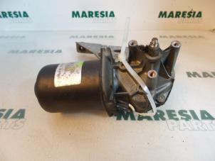 Gebruikte Ruitenwissermotor voor Peugeot 309 II (3C/3A) 1.4 XE,XL,XR,GL,GR Prijs € 25,00 Margeregeling aangeboden door Maresia Parts