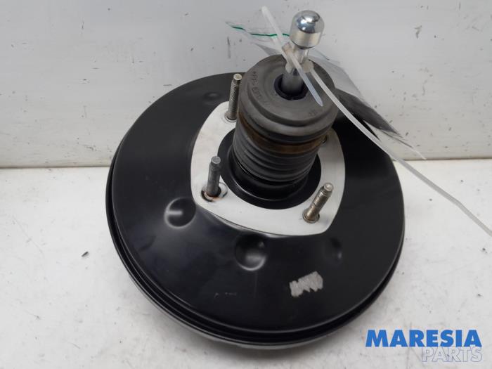 Gebruikte Rembooster Fiat Panda (312) 0.9 TwinAir Turbo 80 Prijs € 40,00 Margeregeling aangeboden door Maresia Parts