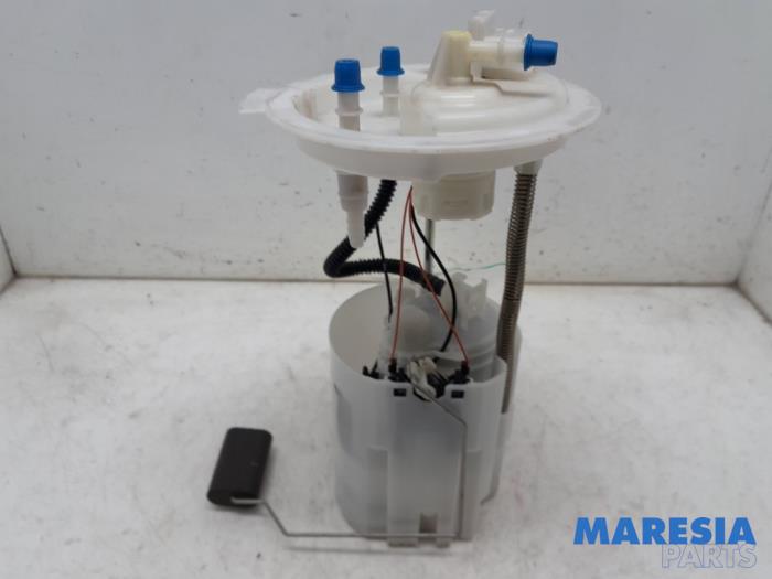 Gebruikte Tank element Pomp Fiat Panda (312) 0.9 TwinAir Turbo 80 Prijs € 50,00 Margeregeling aangeboden door Maresia Parts
