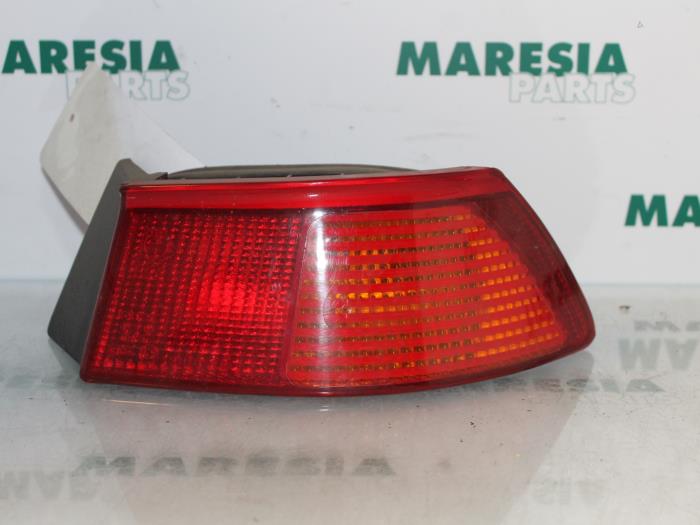 ALFA ROMEO 145 930 (1994-2001) Rear Right Taillight Lamp 60579851 19428190