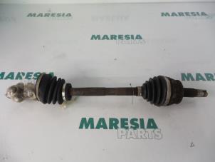 Gebruikte Homokineetas links-voor Alfa Romeo 146 (930B) 1.4 Twin Spark 16V Prijs € 35,00 Margeregeling aangeboden door Maresia Parts