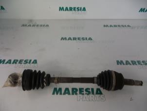Gebruikte Homokineetas links-voor Alfa Romeo 145 (930A) 1.4 Twin Spark 16V Prijs € 40,00 Margeregeling aangeboden door Maresia Parts