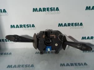 Gebruikte Combischakelaar Stuurkolom Fiat Marea (185AX) 1.6 SX,ELX 16V Prijs € 30,00 Margeregeling aangeboden door Maresia Parts