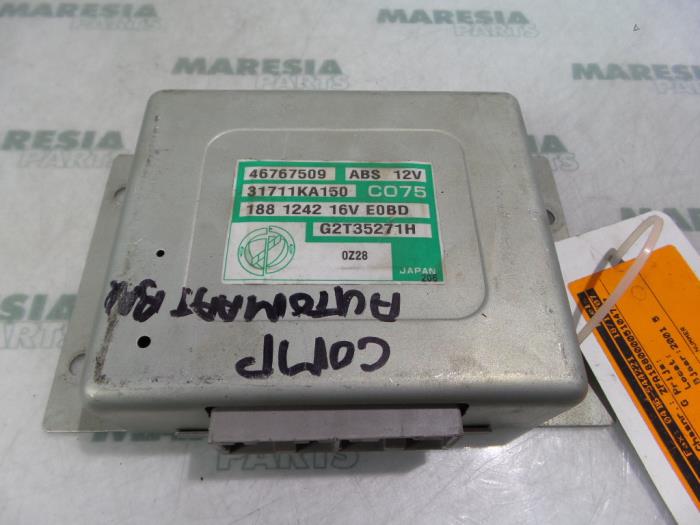 Gebruikte Computer Automatische Bak Fiat Punto II (188) 1.2 16V 5-Drs. Prijs € 80,00 Margeregeling aangeboden door Maresia Parts