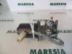 Gebruikte Ruitenwissermotor voor Peugeot 106 I 1.1 i XN,XR,XT Prijs € 25,00 Margeregeling aangeboden door Maresia Parts