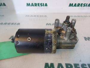 Gebruikte Ruitenwissermotor voor Peugeot 106 II Prijs € 35,00 Margeregeling aangeboden door Maresia Parts