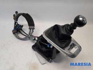 Gebruikte Pook Peugeot 3008 I (0U/HU) 1.6 16V THP 155 Prijs € 50,00 Margeregeling aangeboden door Maresia Parts