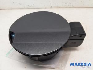 Gebruikte Tank Klep Peugeot 3008 I (0U/HU) 1.6 16V THP 155 Prijs € 30,00 Margeregeling aangeboden door Maresia Parts