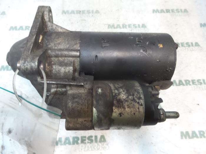 Gebruikte Startmotor Peugeot 404 2.0 D Prijs € 50,00 Margeregeling aangeboden door Maresia Parts