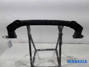 Gebruikte Bumperframe voor Citroen DS 4/DS 4 Crossback (NX) 1.6 BlueHDI 120 Prijs € 35,00 Margeregeling aangeboden door Maresia Parts