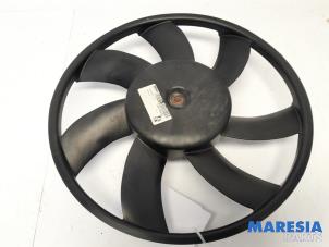 Gebruikte Koelvin Motor Alfa Romeo Giulietta (940) 1.75 TBI 16V QV Prijs € 39,99 Margeregeling aangeboden door Maresia Parts