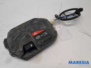 Gebruikte Handrem motor Citroen DS 4/DS 4 Crossback (NX) 1.6 BlueHDI 120 Prijs € 299,99 Margeregeling aangeboden door Maresia Parts