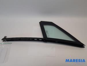 Gebruikte Driehoeks Ruit links-voor Citroen DS 4/DS 4 Crossback (NX) 1.6 BlueHDI 120 Prijs € 75,00 Margeregeling aangeboden door Maresia Parts