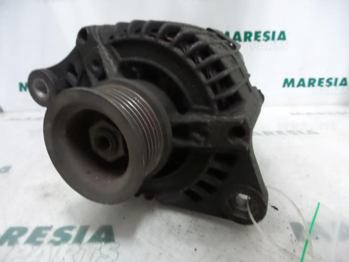 Gebruikte Dynamo Lancia Kappa 2.4 20V LE,LS,LX Prijs € 105,00 Margeregeling aangeboden door Maresia Parts