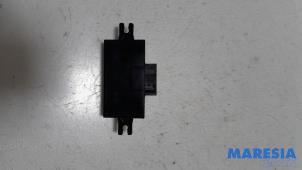 Gebruikte Module elektrische spiegel Citroen DS 4/DS 4 Crossback (NX) 1.6 BlueHDI 120 Prijs € 25,00 Margeregeling aangeboden door Maresia Parts