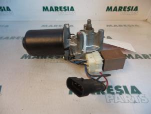 Gebruikte Ruitenwissermotor voor Fiat Multipla (186) 1.9 JTD 110 Prijs € 40,00 Margeregeling aangeboden door Maresia Parts