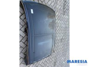 Gebruikte Schuifdak Alfa Romeo Giulietta (940) 1.4 TB 16V MultiAir Prijs € 850,00 Margeregeling aangeboden door Maresia Parts