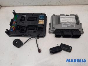 Gebruikte Computer Motormanagement Peugeot 3008 I (0U/HU) 1.6 VTI 16V Prijs € 300,00 Margeregeling aangeboden door Maresia Parts
