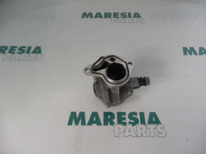 Gebruikte Vacuumpomp (Diesel) Renault Kangoo (KC) 1.9 D 55 Prijs € 24,95 Margeregeling aangeboden door Maresia Parts