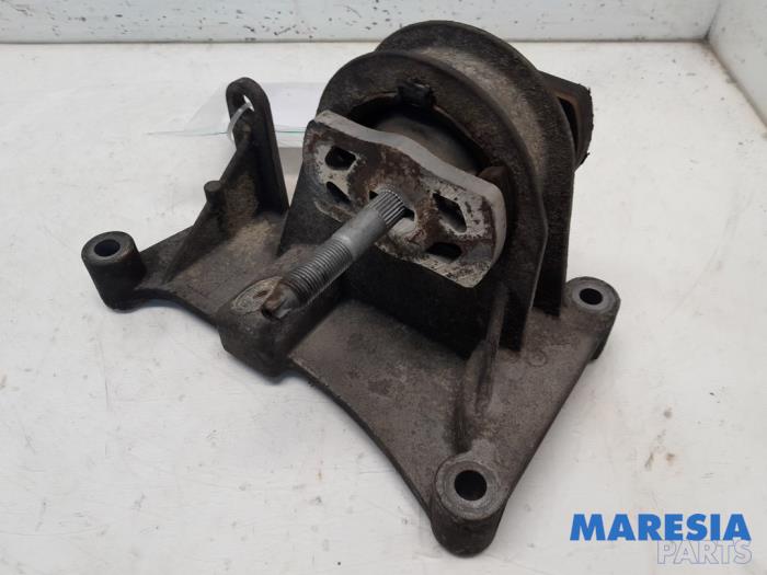 Gebruikte Motorrubber Fiat Panda (312) 0.9 TwinAir Turbo 85 Prijs € 25,00 Margeregeling aangeboden door Maresia Parts
