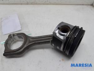 Gebruikte Drijfstang Citroen C4 Grand Picasso (3A) 1.6 HDiF, Blue HDi 115 Prijs € 50,00 Margeregeling aangeboden door Maresia Parts