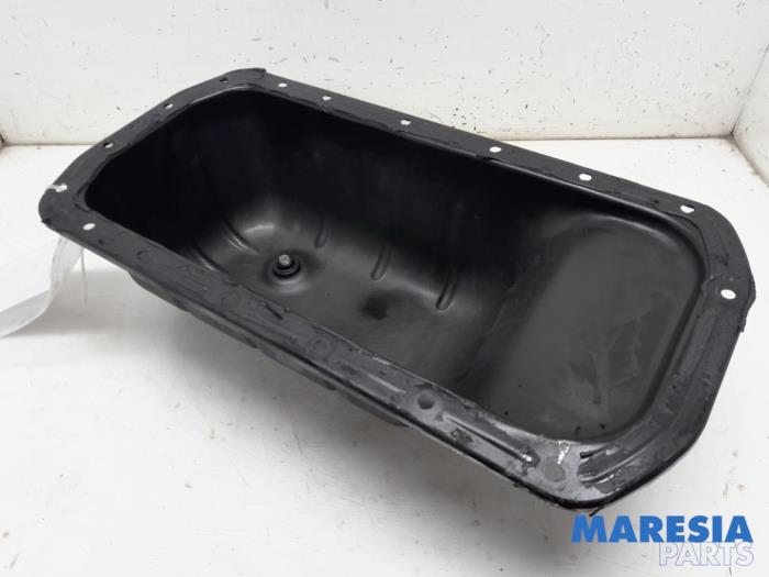 Gebruikte Carterpan Citroen C4 Grand Picasso (3A) 1.6 HDiF, Blue HDi 115 Prijs € 29,99 Margeregeling aangeboden door Maresia Parts