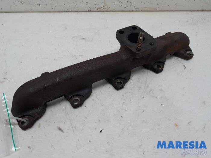 Gebruikte Spruitstuk Uitlaat Citroen C4 Grand Picasso (3A) 1.6 HDiF, Blue HDi 115 Prijs € 24,95 Margeregeling aangeboden door Maresia Parts