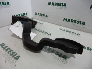 Gebruikte Gaspedaalpositie Sensor Fiat Stilo (192A/B) 1.6 16V 5-Drs. Prijs € 25,00 Margeregeling aangeboden door Maresia Parts