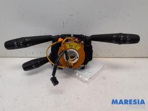 Gebruikte Combischakelaar Stuurkolom Alfa Romeo Giulietta (940) 1.4 TB 16V MultiAir Prijs € 90,00 Margeregeling aangeboden door Maresia Parts