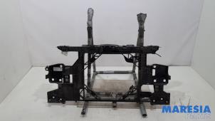 Gebruikte Frontpaneel Renault Megane III Grandtour (KZ) 1.4 16V TCe 130 Prijs € 49,00 Margeregeling aangeboden door Maresia Parts