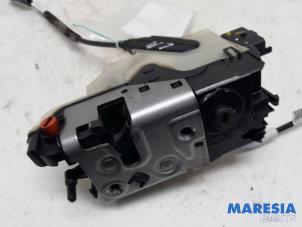 Deurslot Mechaniek 4Deurs links-achter Peugeot 208 I 1.2 Vti 12V