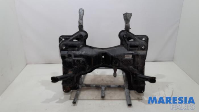 Gebruikte Subframe Alfa Romeo Giulietta (940) 1.4 TB 16V MultiAir Prijs € 74,99 Margeregeling aangeboden door Maresia Parts