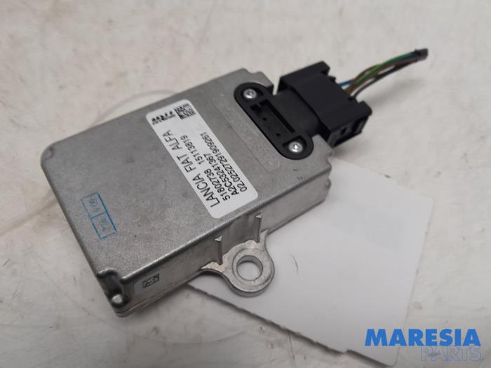 Gebruikte Computer esp Lancia Delta (844) 1.4 T-Jet 16V 150 Prijs € 45,00 Margeregeling aangeboden door Maresia Parts