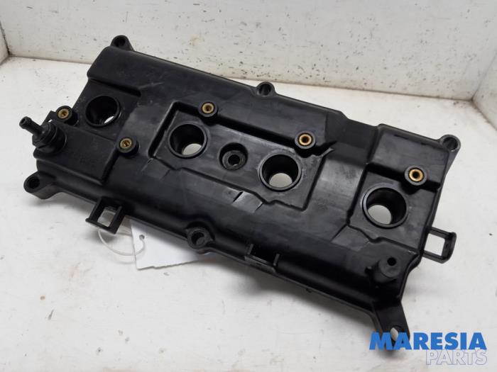 Gebruikte Kleppendeksel Renault Scénic III (JZ) 2.0 16V CVT Prijs € 75,00 Margeregeling aangeboden door Maresia Parts