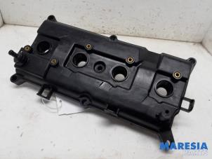 Gebruikte Kleppendeksel Renault Scénic III (JZ) 2.0 16V CVT Prijs € 75,00 Margeregeling aangeboden door Maresia Parts