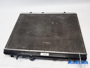 Gebruikte Radiateur Peugeot Partner Tepee (7A/B/C/D/E/F/G/J/P/S) 1.6 VTI 120 16V Prijs € 30,00 Margeregeling aangeboden door Maresia Parts