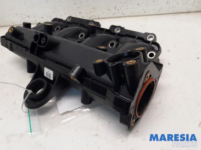 Gebruikte Spruitstuk Inlaat Fiat Doblo Cargo (263) 1.3 D Multijet Prijs € 48,40 Inclusief btw aangeboden door Maresia Parts