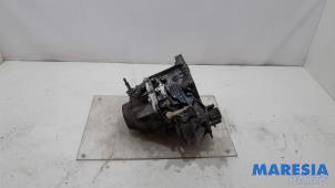 Gebruikte Versnellingsbak Citroen C4 Berline (NC) 1.4 16V VTi Prijs € 199,00 Margeregeling aangeboden door Maresia Parts