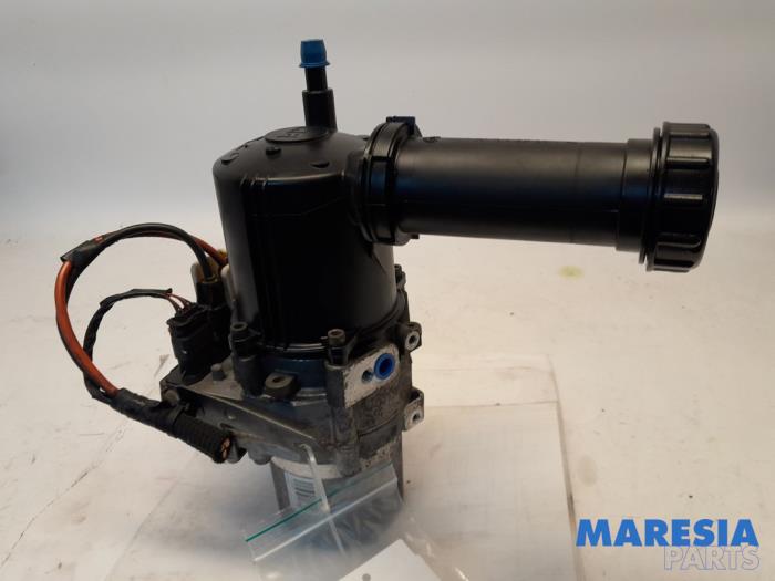 Gebruikte Servopomp Citroen C4 Berline (NC) 1.4 16V VTi Prijs € 199,99 Margeregeling aangeboden door Maresia Parts