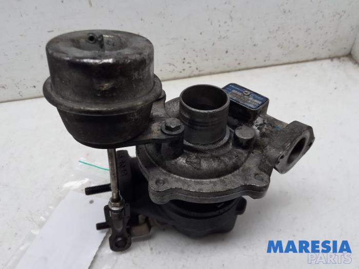 Gebruikte G-lader Fiat 500 (312) 1.3 MJTD 16V Prijs € 200,00 Margeregeling aangeboden door Maresia Parts