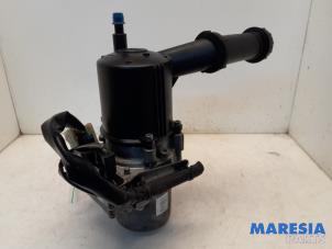 Gebruikte Pomp Servo Peugeot 3008 I (0U/HU) 1.6 16V THP 155 Prijs € 183,75 Margeregeling aangeboden door Maresia Parts